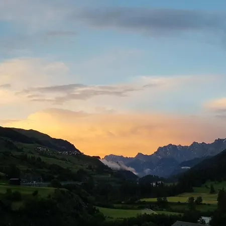 Mit Atemberaubender Aussicht