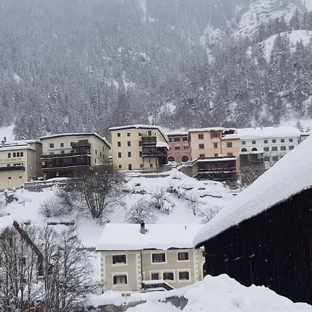 Mit Atemberaubender Aussicht * Lavin